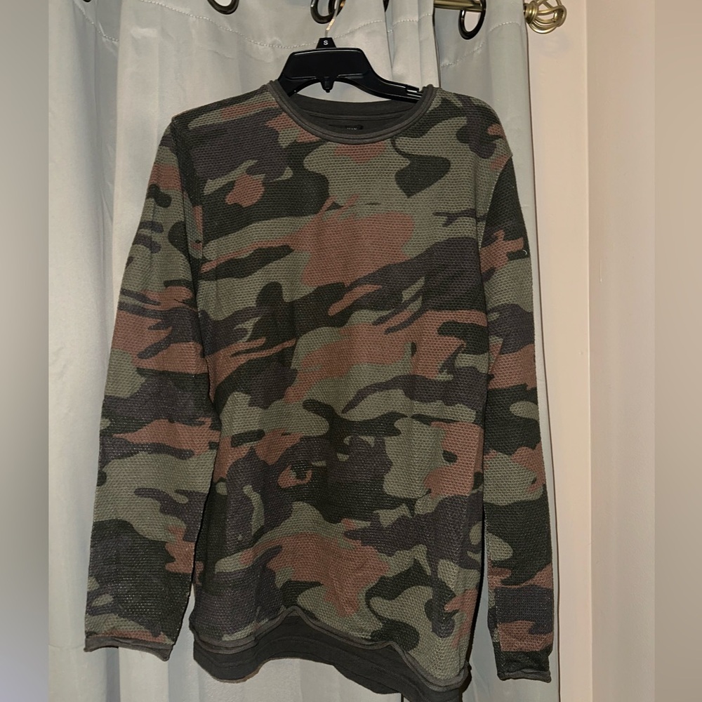 Zara Man Green Camouflage Sweatshirt